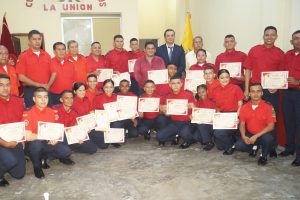 DIECIOCHO NUEVOS BOMBEROS VOLUNTARIOS SE GRADUARON EN LA PARROQUIA LA UNIÓN